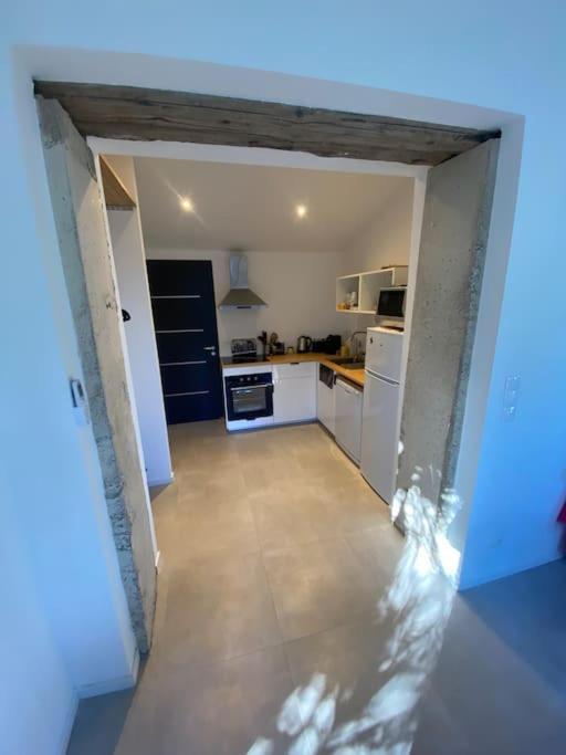 Maison En Pierre A Clermont-L'Herault Brignac  Zewnętrze zdjęcie